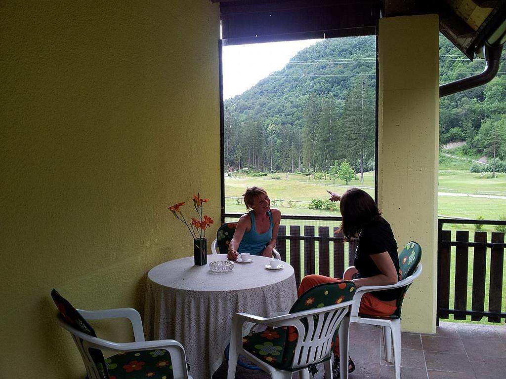 Apartments And Rooms Oasis Of Peace Bovec Buitenkant foto